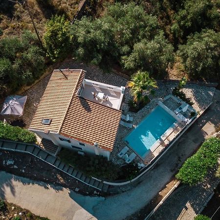 Villa Poseidon Agios Spyridon  Exteriör bild